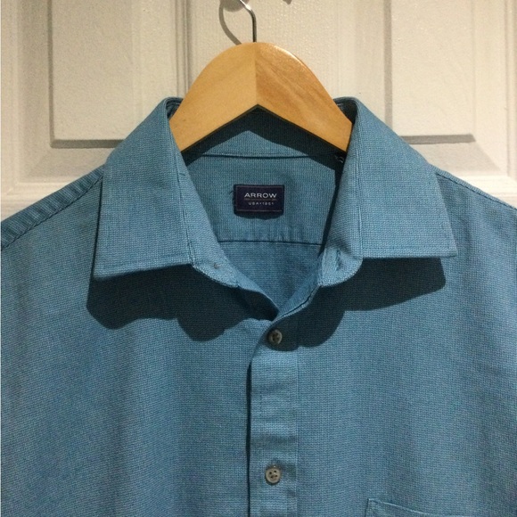 Arrow Men’s Blue Dress Shirt - Picture 3 of 5